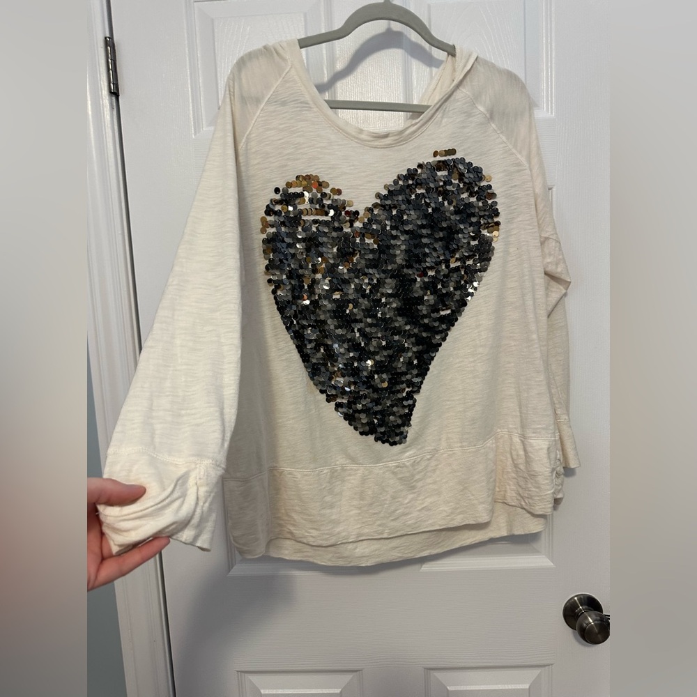 Addition Elle- Cream Sequin Heart light hooded long sleeved shirt